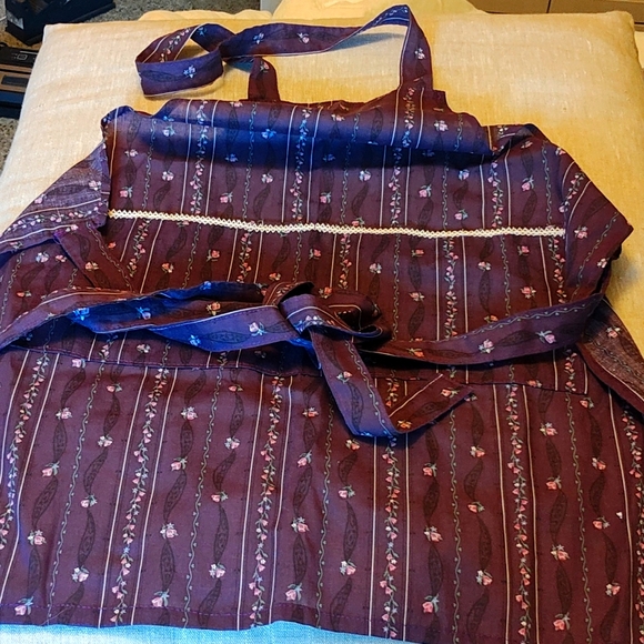 KITCHEN SET: SPONGES, SOAP & LOTION HOLDER With 🌺 FLOWER APRON - Picture 13 of 13